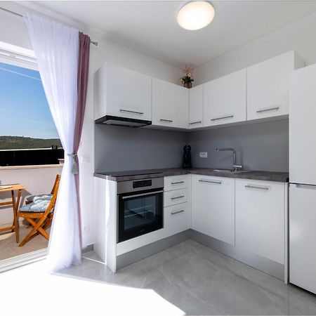 Apartments Lana Mlini Eksteriør bilde